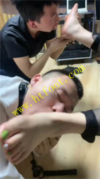 2by0czi1pqc.jpg