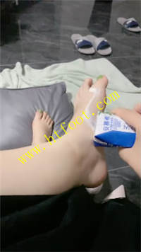 roh0ysb44rh.jpg