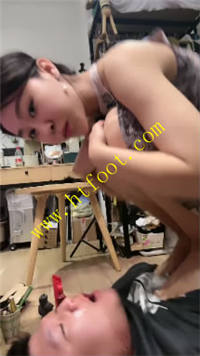 4qs15vmspc0.jpg