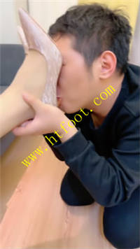 n0vwuidjucp.jpg