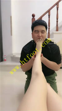 qriso5ef5x1.jpg