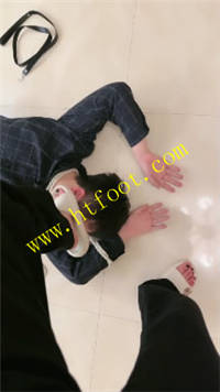 4f4vsgzklnv.jpg