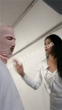 wictdfblgt2.jpg