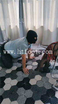 fbzsy31q05q.jpg