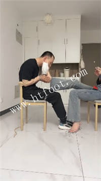 2z34ms1w54a.jpg