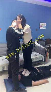 iglf1f4p1q1.jpg