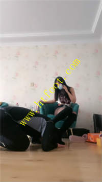 t15mdzzrrt3.jpg