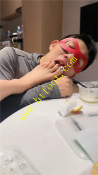 1mnsnl101kp.jpg