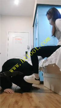 w01hsqcretz.jpg