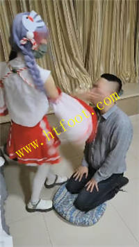 lwzn4ru50mq.jpg