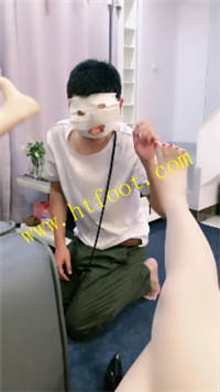 bf22ryem0q5.jpg