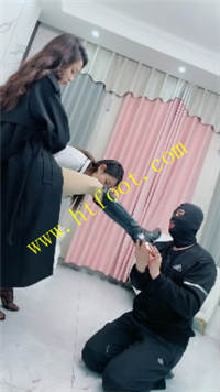 fcvfthr5d1k.jpg