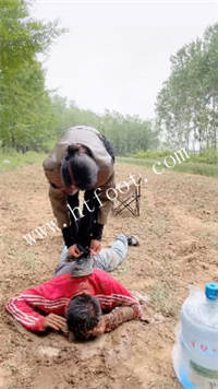 vuxfburqzqo.jpg