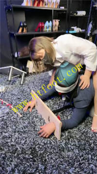 zpxf11fgrw1.jpg