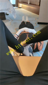 kpmyf0fhkiv.jpg