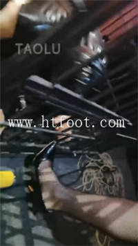 q0ilsitez1x.jpg