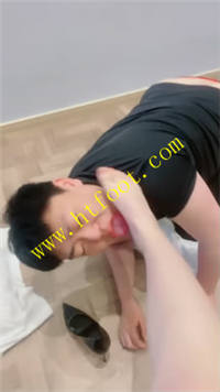 ancucw4muq3.jpg