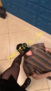 xndyrzef5rp.jpg