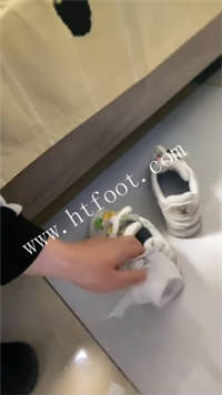 f34gcf2tig4.jpg