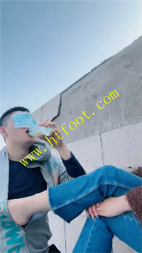 aivy5j5vbhh.jpg