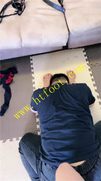 ab4dupy525k.jpg