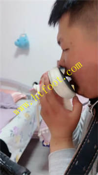 jbwfphuklqa.jpg