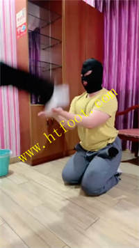 unegp4uxuxv.jpg