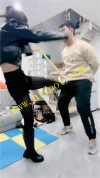 uz2eisjmcbg.jpg
