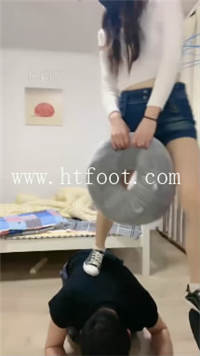 xlk0200hlo1.jpg