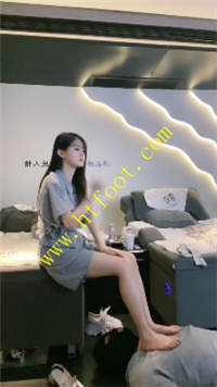 2dlw2roqq10.jpg