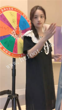 s4u2b2oer42.jpg