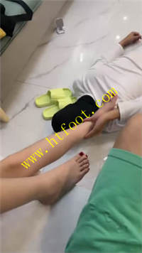 1jfyvxzsqyc.jpg