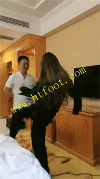 jrfgaojzaiv.jpg