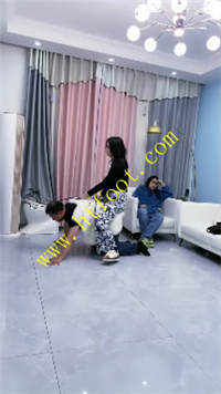 romgifp0wkq.jpg