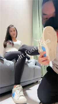 cwiibfqfxfk.jpg
