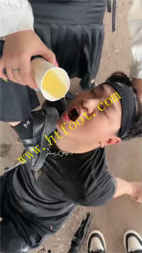 pckp4xiyayv.jpg