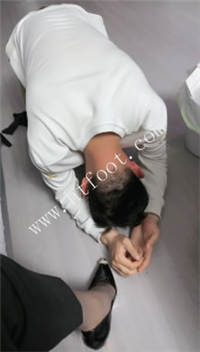 eiluctcw0c4.jpg