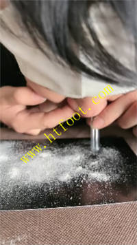 3kbb1qtswwh.jpg