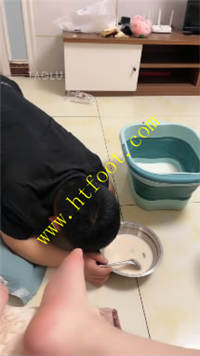 uom5iytue30.jpg