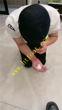 ri31eelwfmk.jpg