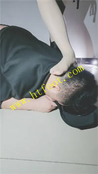 pufy54hgtnu.jpg