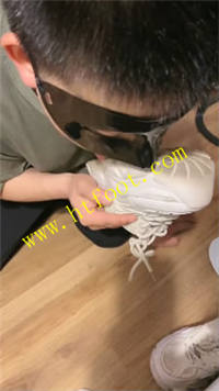 aosuuyatedy.jpg