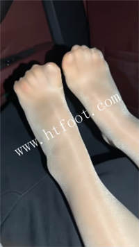 kjitq1t00cm.jpg
