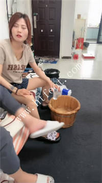 ycmxr55bkn0.jpg