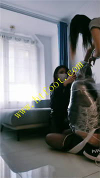 w551dlveh2q.jpg