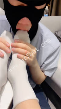 uwmp2rb3ow3.jpg
