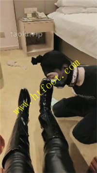 pkftyvgodxo.jpg
