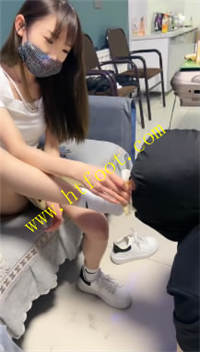 r54d4tct2ow.jpg