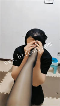 vylcx3honhj.jpg