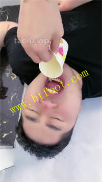 wcz2n01ye22.jpg